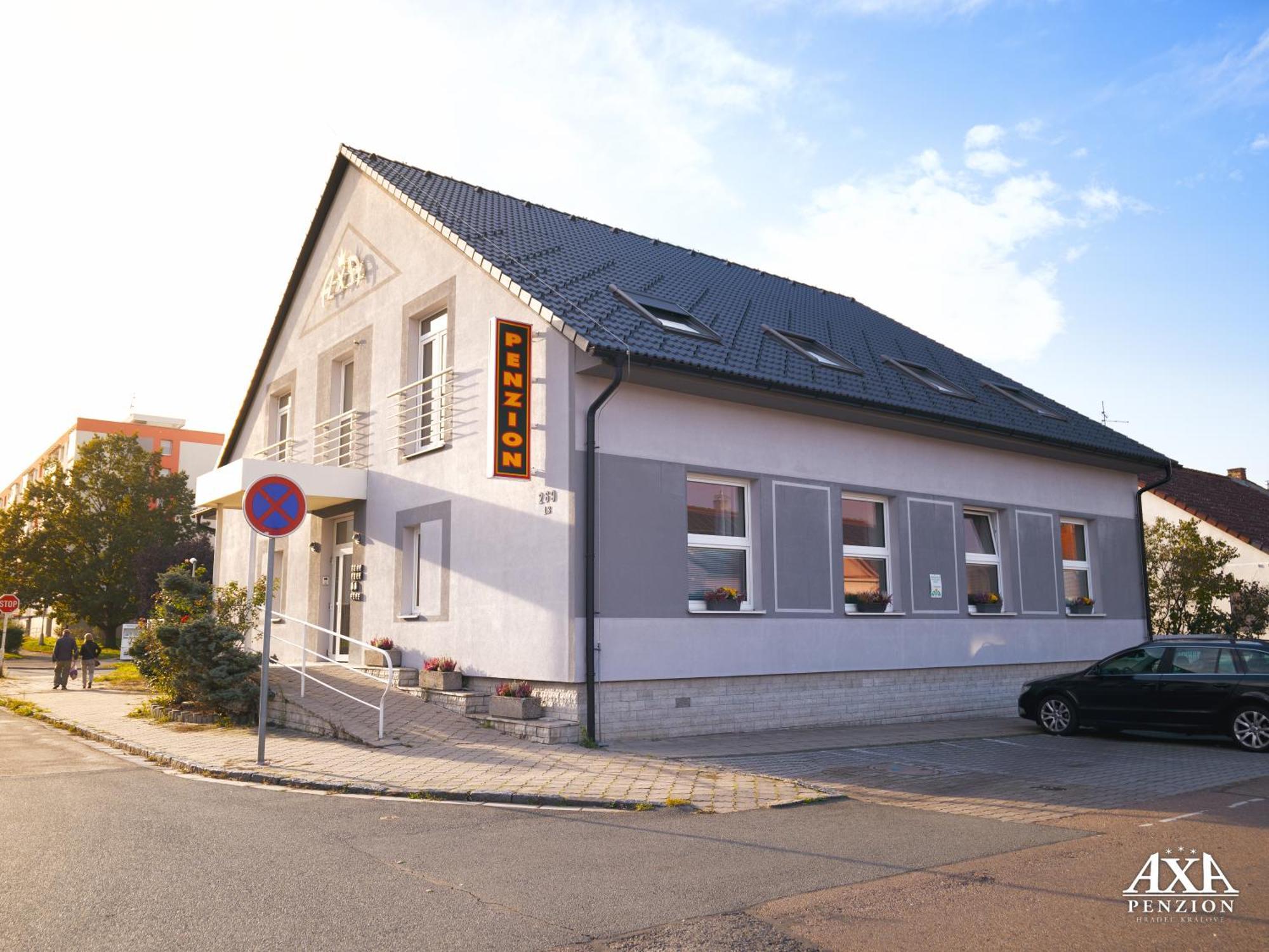 Penzion Axa Hradec Králové Exterior foto